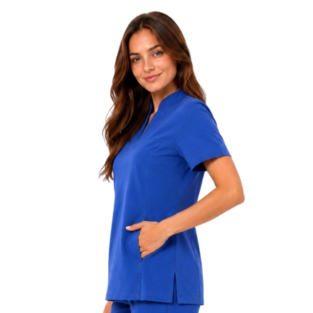 Damska Bluza Medyczna Ze Stojka Basic Premium W Kolorze Chabrowym Bok