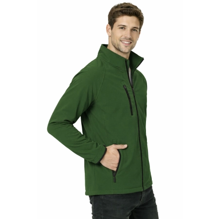 Kurtka Meska Softshell Z Kieszeniami Zapinana Na Zamek Kolor Zielony Widok Z Boku Kurtka Meska Softshell Z Kieszeniami Zapinana Na Zamek Kolor Zielony Widok Z Boku