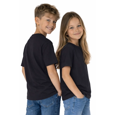 T Shirt Dzieciecy Dla Chlopca I Dziewczynki Kolor Czarny Widok Z Boku T Shirt Dzieciecy Dla Chlopca I Dziewczynki Kolor Czarny Widok Z Boku