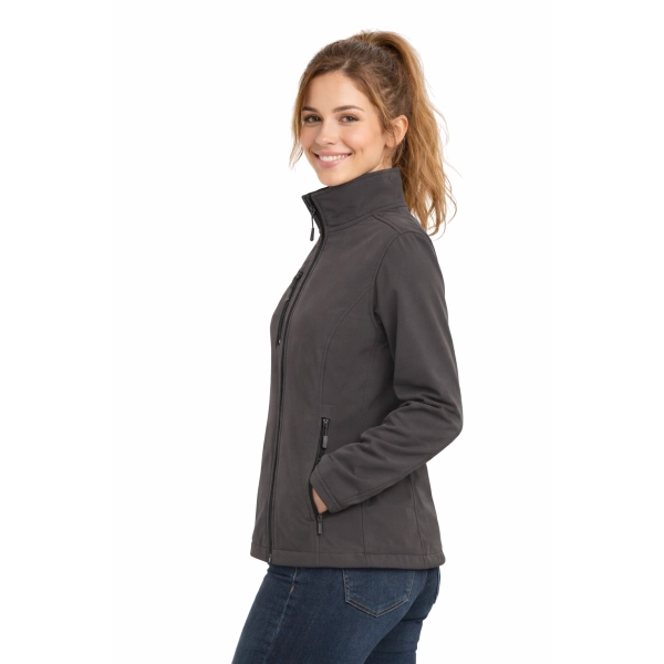 Kurtka Damska Softshell Z Kieszeniami Zapinanan Na Zamek Kolor Szary Widok Z Boku