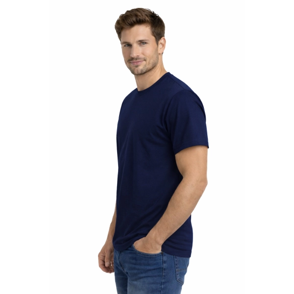 T Shirt Meski Krotki Rekaw 100 Bawelna Kolor Granatowy Widok Z Boku